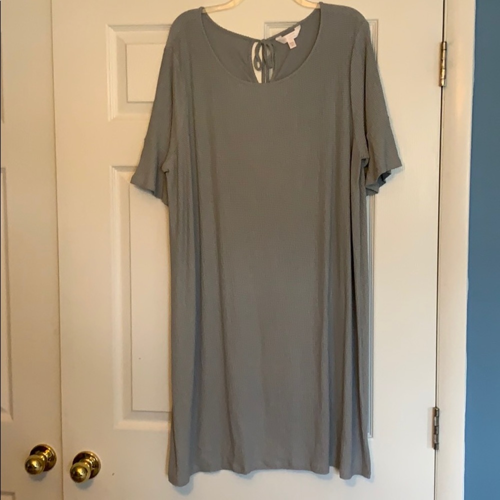 NWOT Lauren Conrad dress